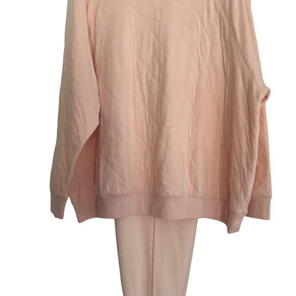 Old Navy 2Piece Sweat. NWOT - Picture 2 of 3